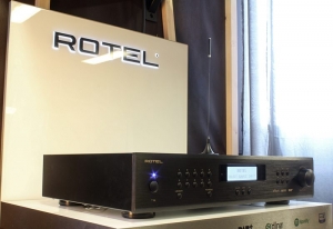 Streamer-Rotel-T14-auditorium-hifi-rennes