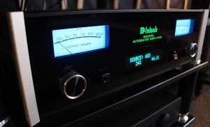 Amplificateur intégré Mc Intosh MA 5200 dans l'Auditorium Hi-Fi Rennes