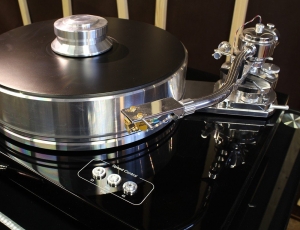 Platine vinyle Pro-Ject Signautre 10 et cellule Benz Micro Glider SL