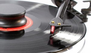 Cellule MC Ortofon Cadenza Red dans Auditorium Hi-Fi Rennes