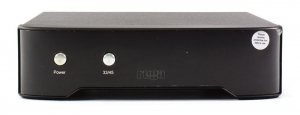 Alimentation Rega NeO PSU pour platine vinyle Rega Planar 6 dans l'Auditorium Hi-Fi Rennes