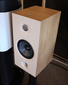 Les enceintes de bibliothèque Focal Chora 806 dans l'Auditorium Hi-Fi Rennes